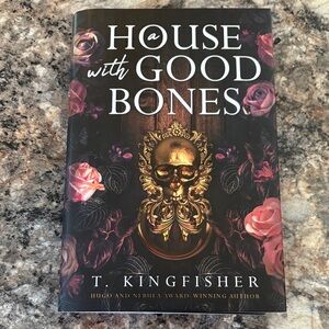 2/$10 A House With Good Bones - T. Kingfisher